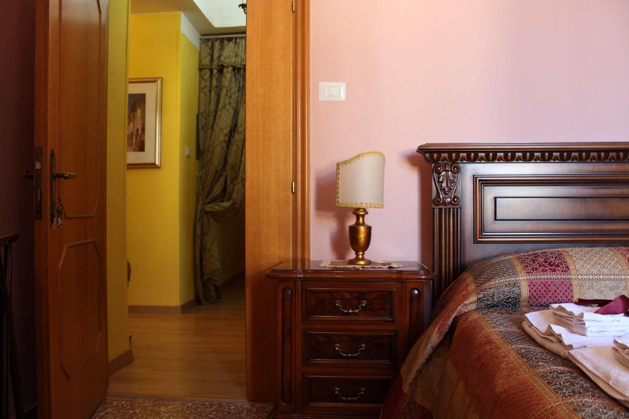 B&B Palazzo Migliani Ascoli Piceno Exteriér fotografie